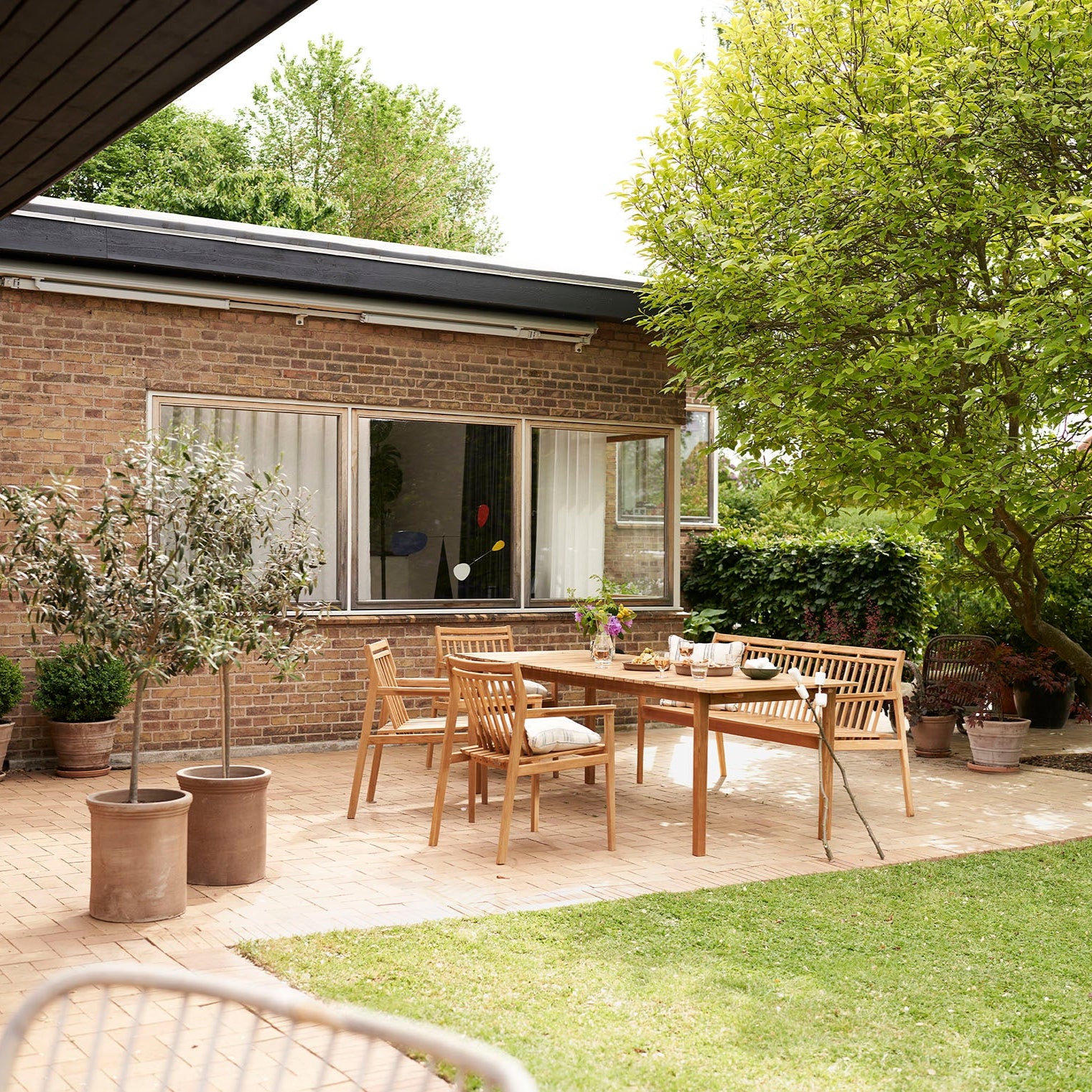 Sammen - Garden set w. bench w. backrest