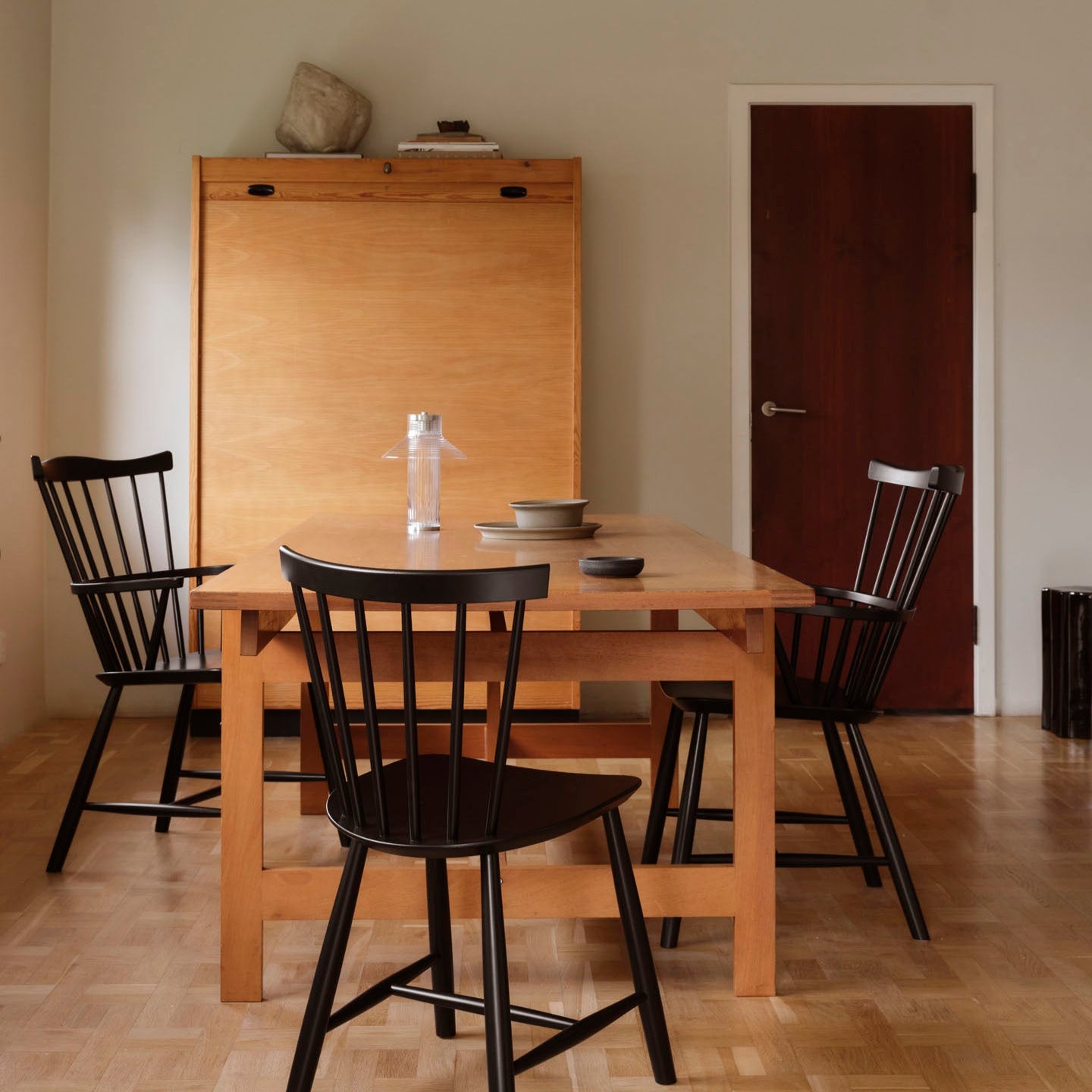 J46 - Chair - Beech - Jet Black