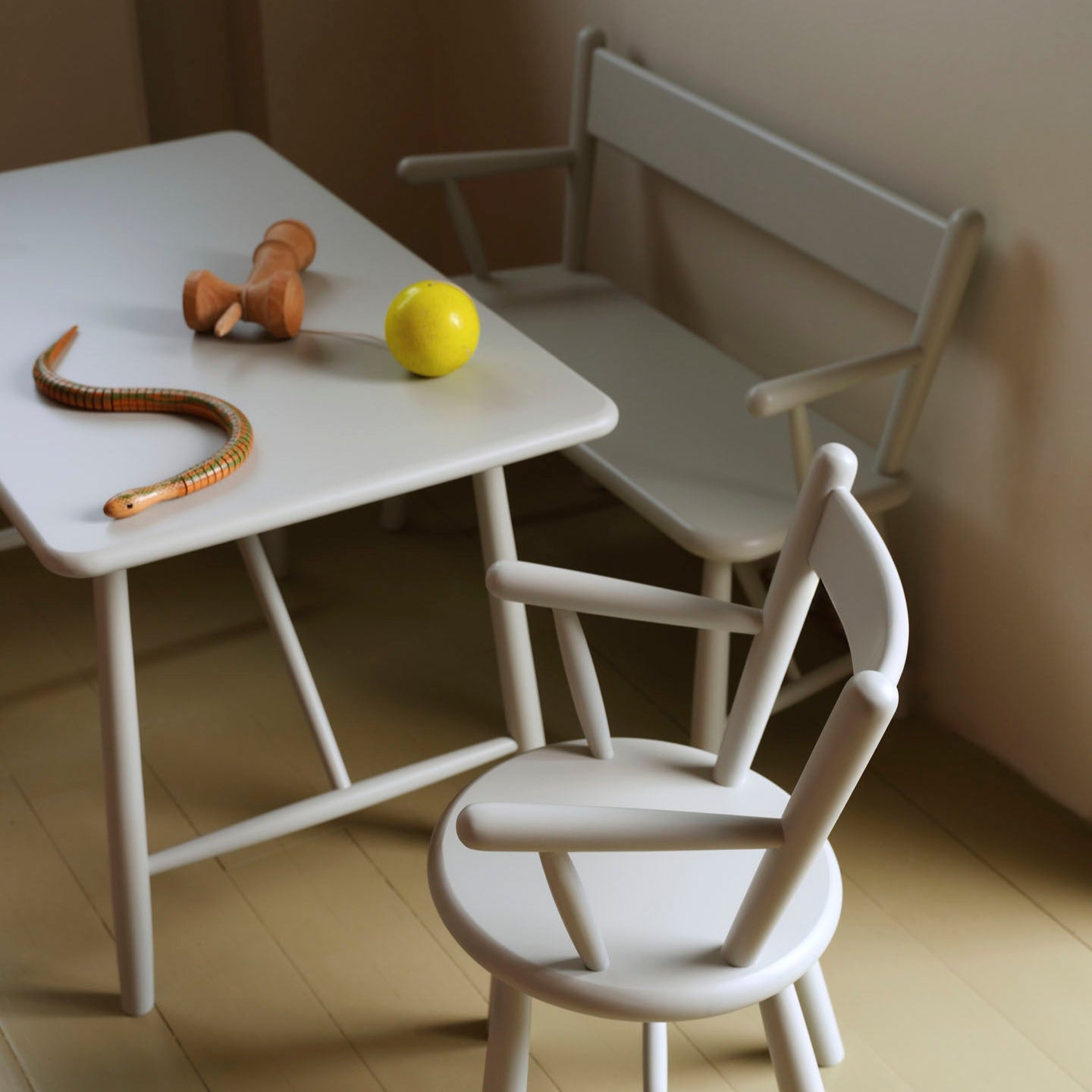 P11 - Children's bench - Beech - Blue Grey
