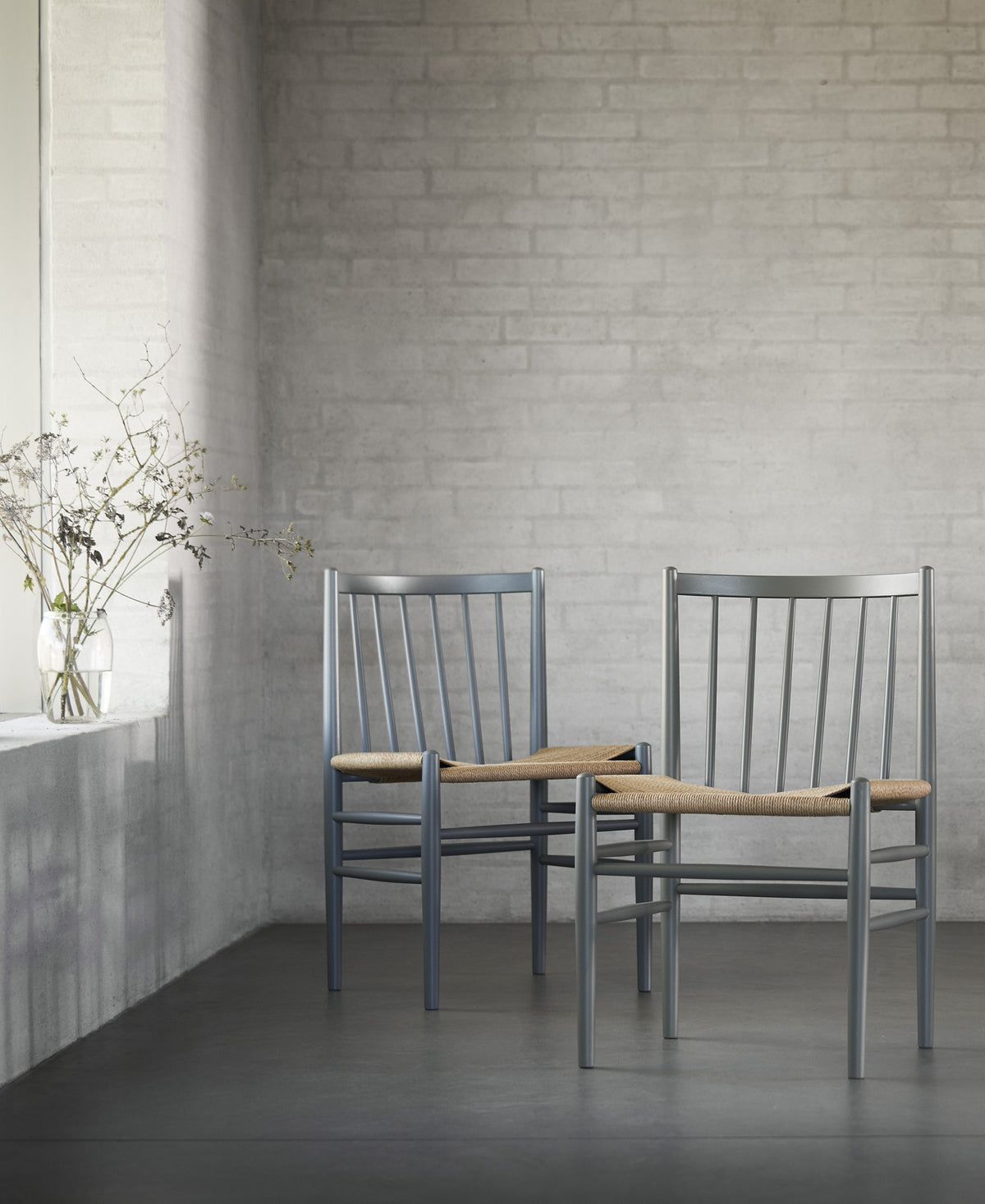 J80 - Stol - Bøg - Blue Grey - Lifestyle 2