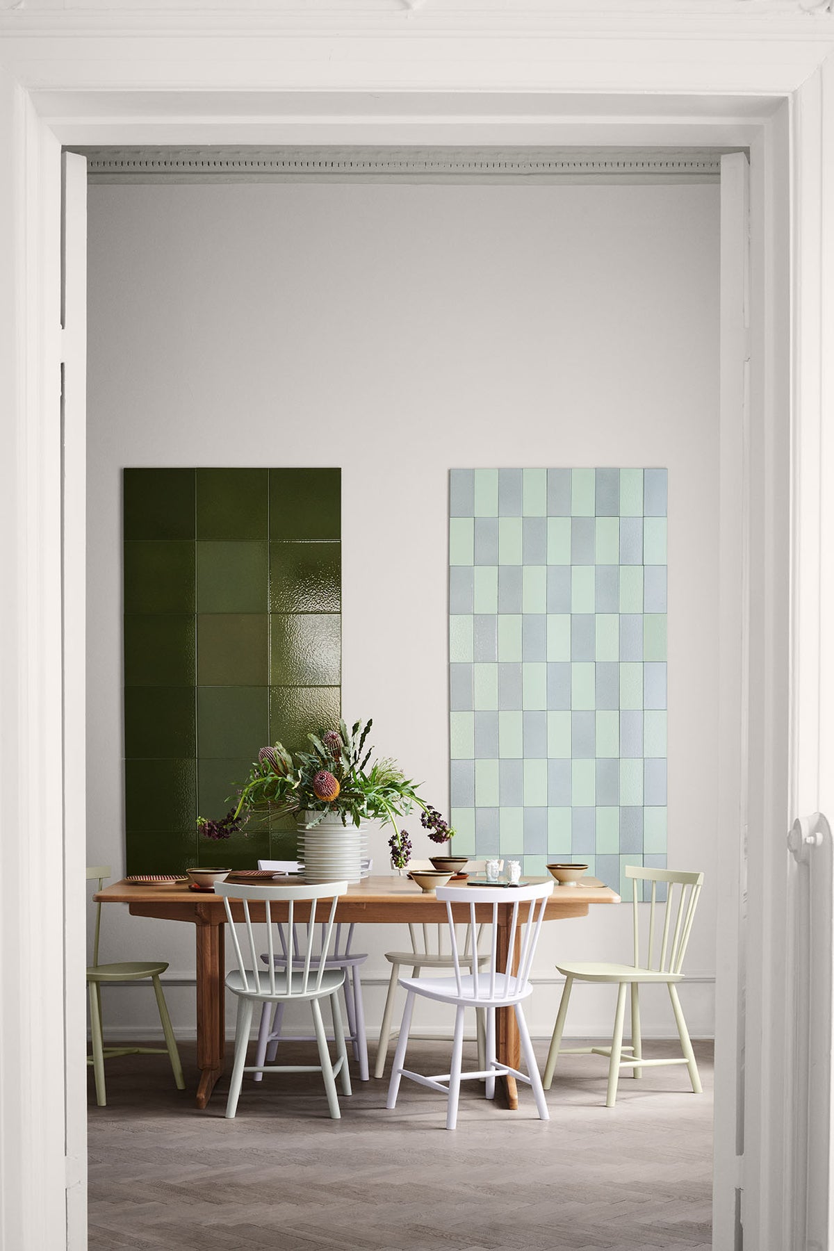 J46 - Chair - Beech - Violet Hair - Lifestyle 3