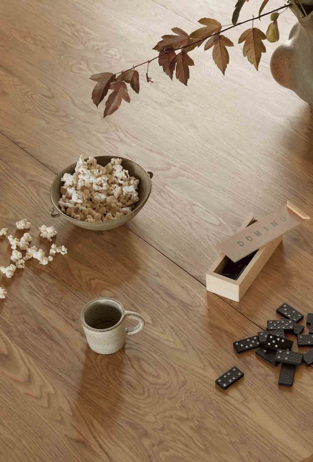 C62 Bjørk - Dining table - Oak