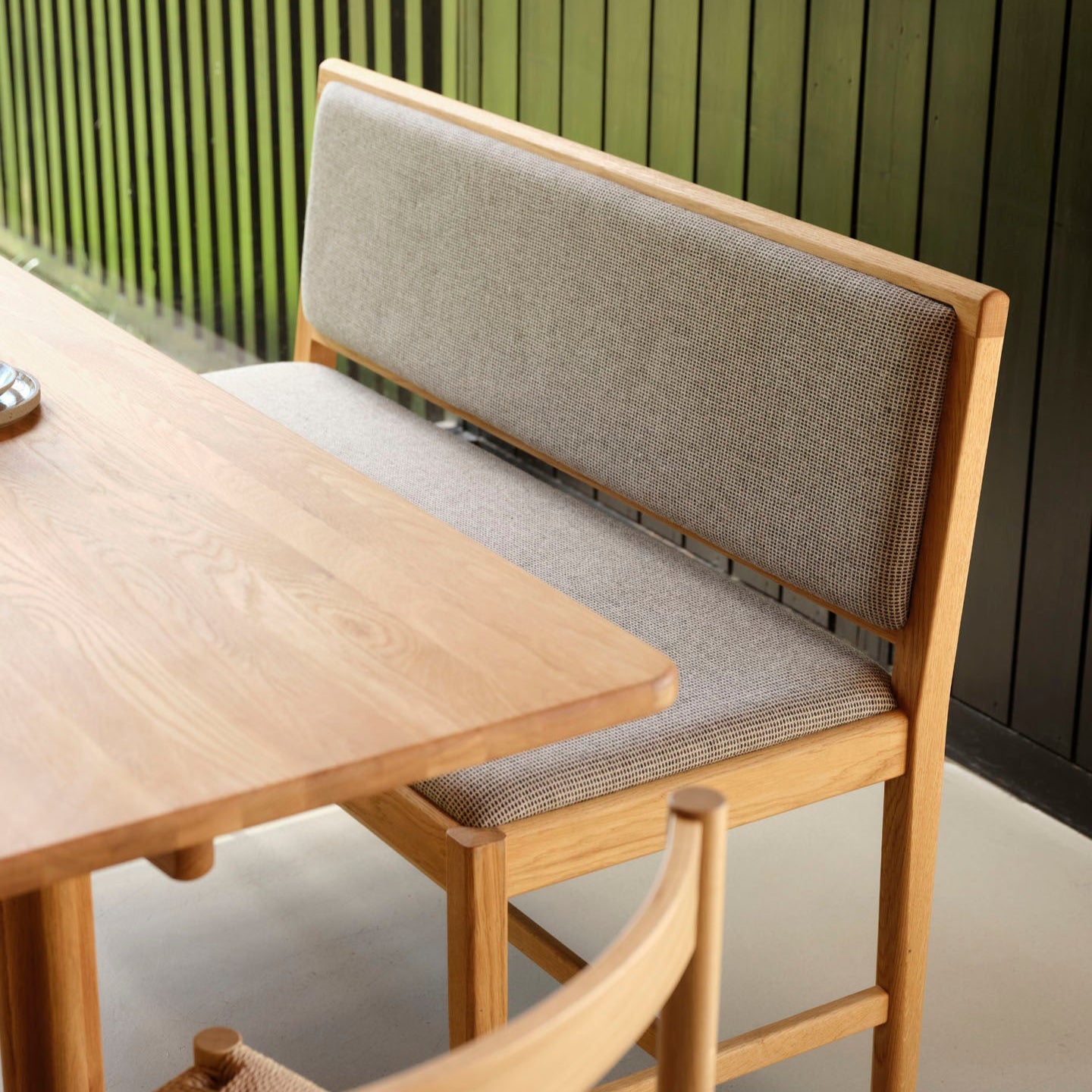 J176 Sønderborg - Bænk - Eg - Monochrome - Meleret